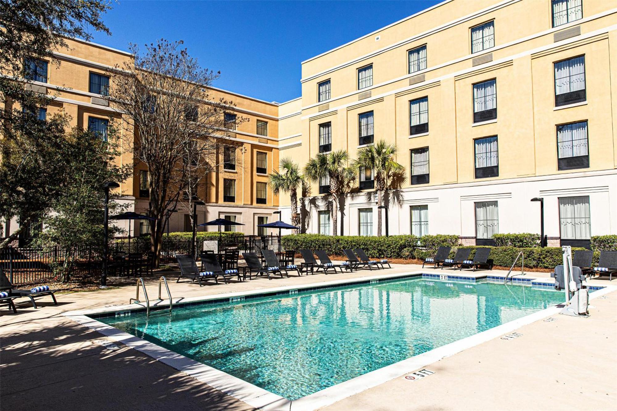 Hampton Inn Charleston-Daniel Island Ngoại thất bức ảnh