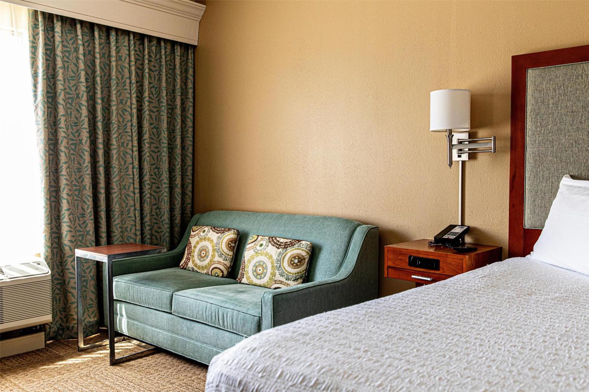 Hampton Inn Charleston-Daniel Island Ngoại thất bức ảnh
